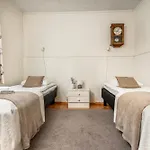 Charming 3br With River Views & Sauna