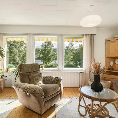 アパート Charming 3br - River Views & Private Sauna