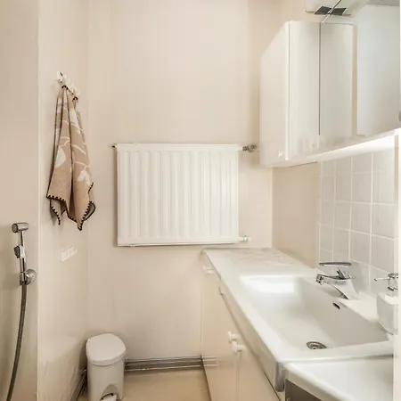 Charming 3br - River Views & Private Sauna アパート ロヴァニエミ