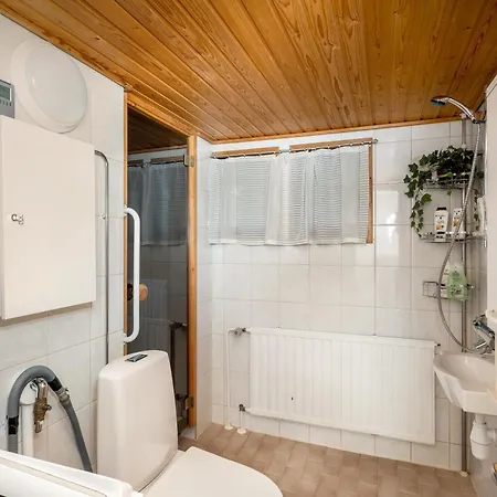 Charming 3br With River Views & Sauna * ロヴァニエミ