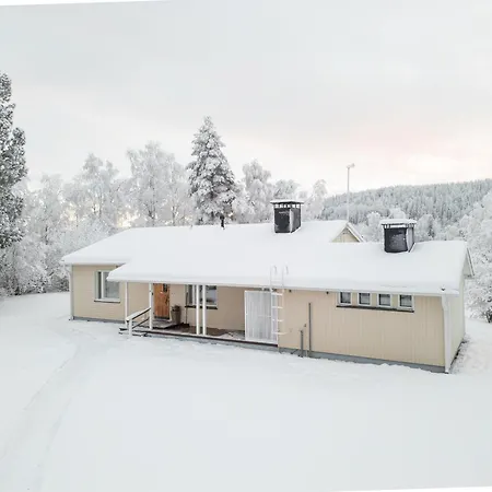 Charming 3br With River Views & Sauna *