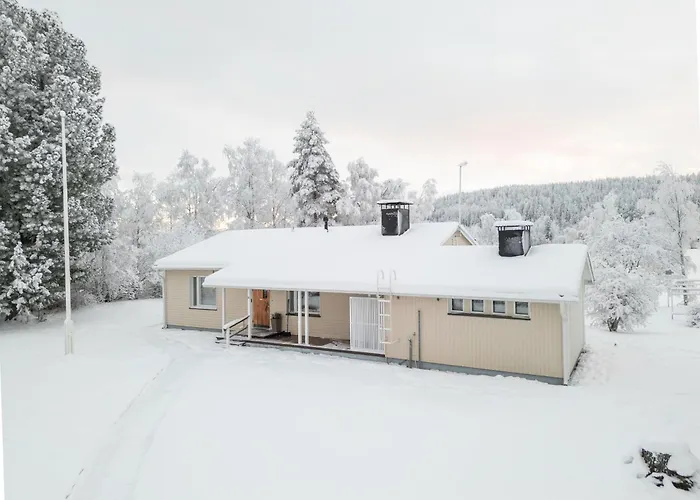 Charming 3Br Home With River Views & Sauna *